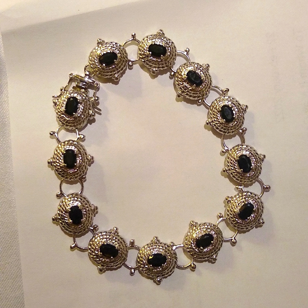 Bracelet 7.15 ctw AAA black saphire.